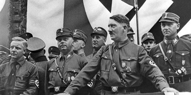 Mengenal Lebih Dekat Dengan Sosok Adolf Hitler